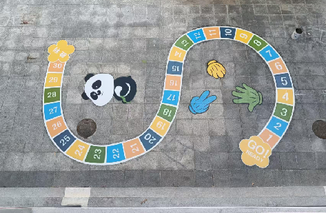  喜德地面游戏彩绘