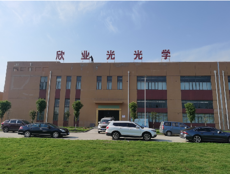  喜德楼顶大型发光字制作如何安装？